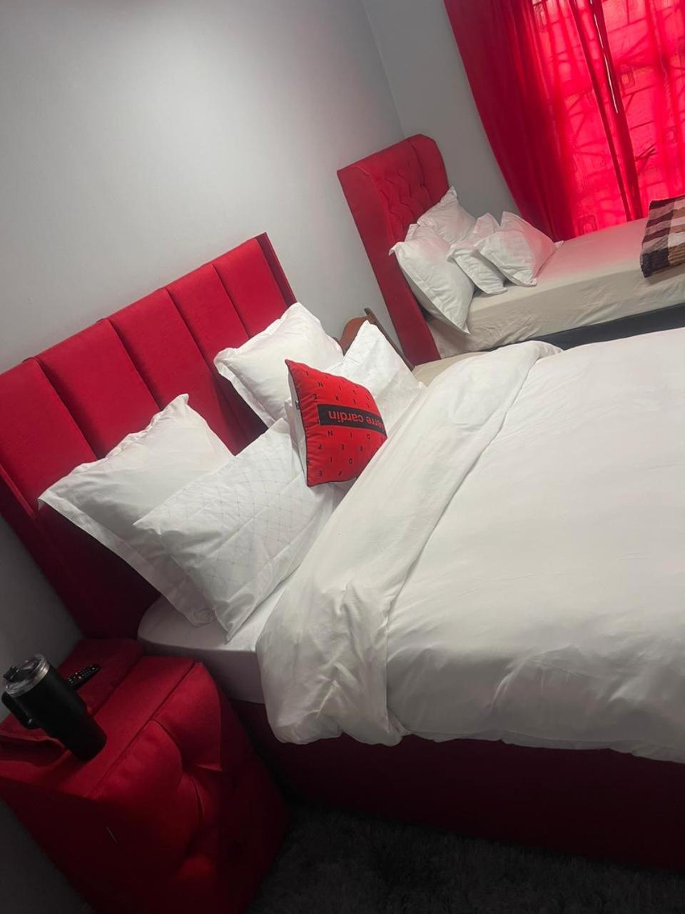 Brooklyn Queens And Kings Guesthouse Kaapstad Buitenkant foto